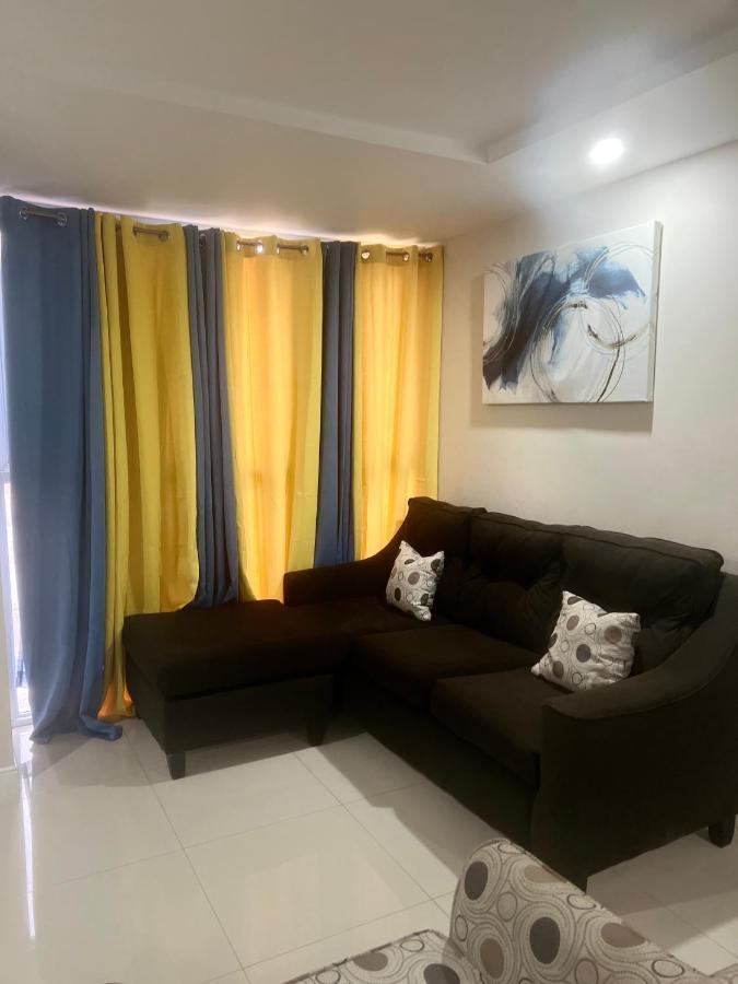 Bayfront Villa & Apartment 波特莫尔 外观 照片