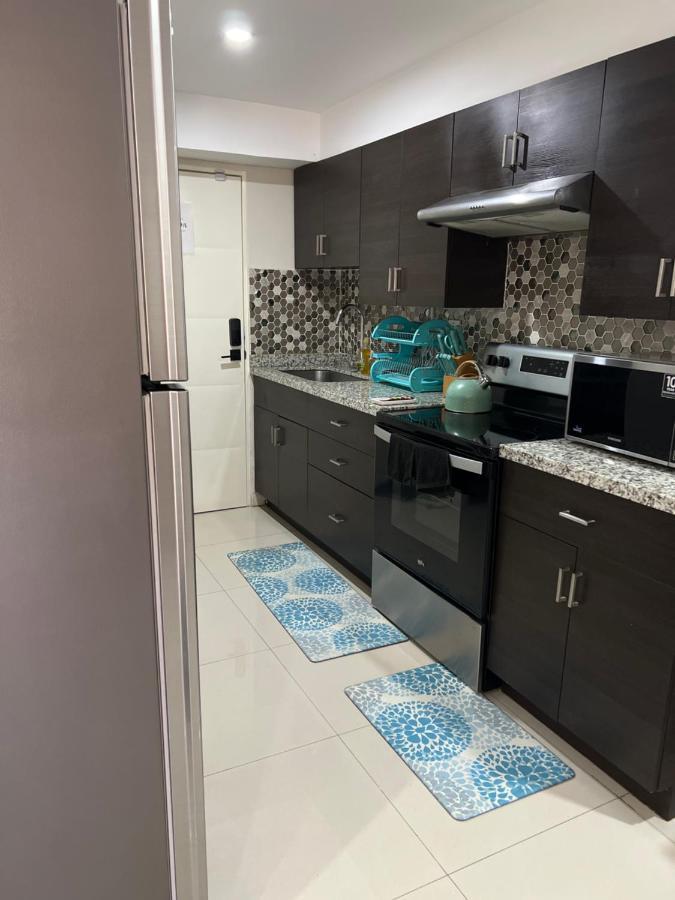 Bayfront Villa & Apartment 波特莫尔 外观 照片
