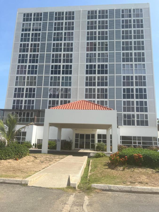 Bayfront Villa & Apartment 波特莫尔 外观 照片