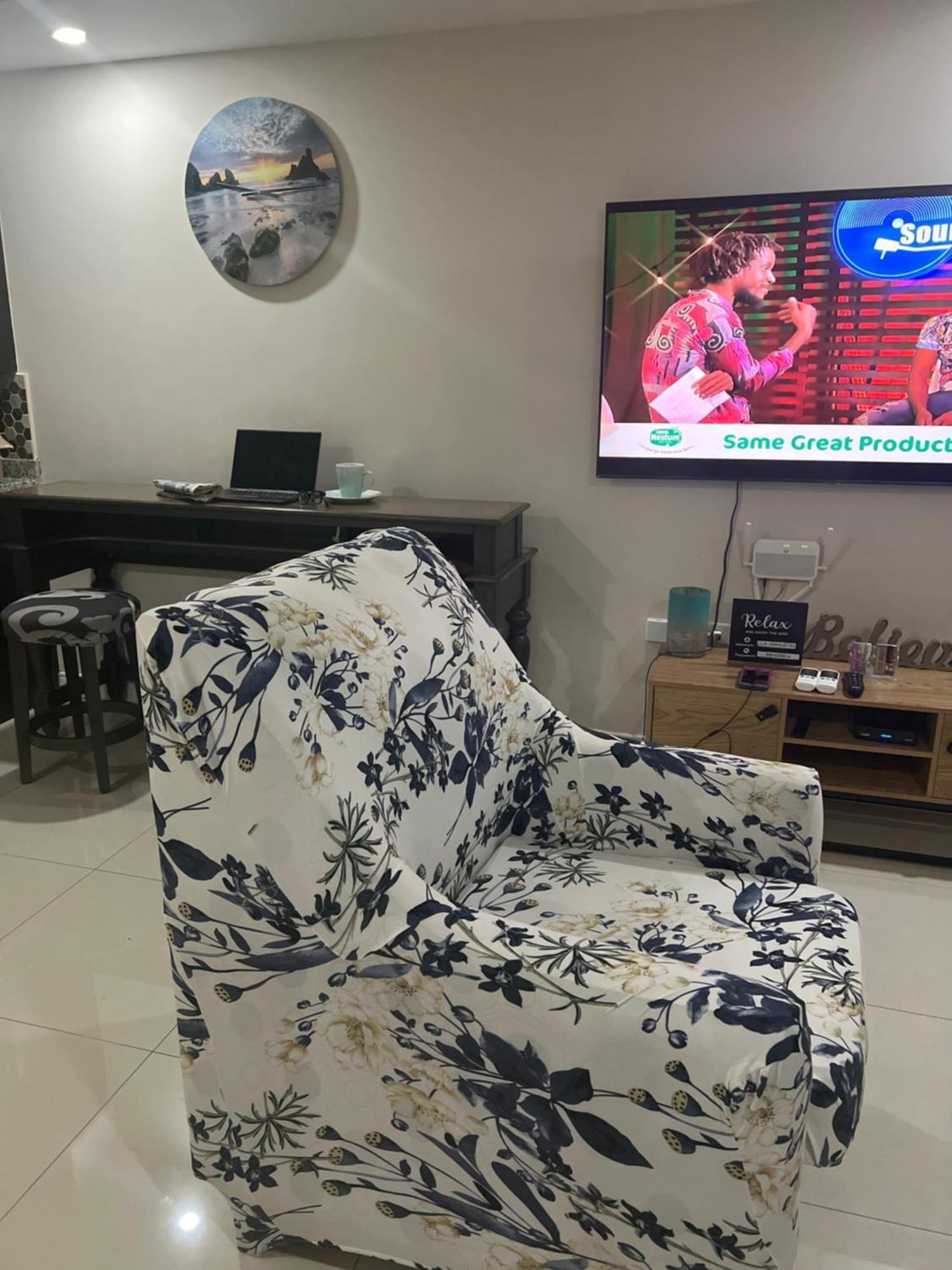 Bayfront Villa & Apartment 波特莫尔 外观 照片